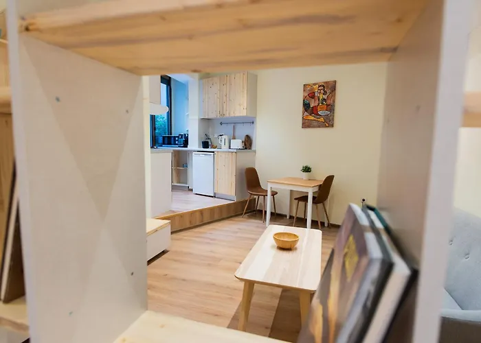 Stylish And Cosy Gem, Center! * Sofia