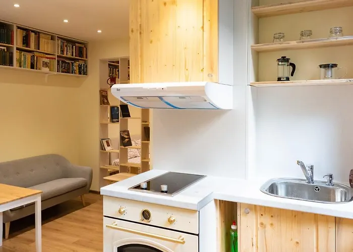 Stylish And Cosy Gem, Center! ソフィア