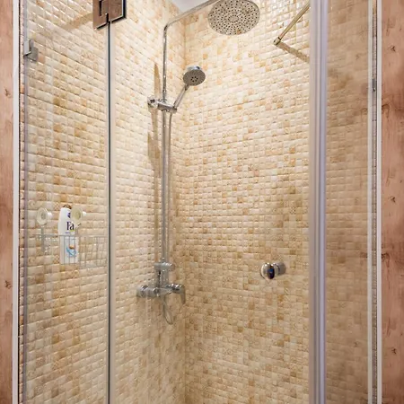 Stylish And Cosy Gem, Top Center! Apartman *